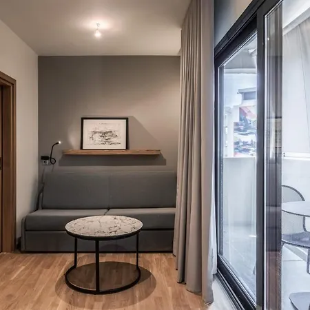 فندق Urban Frame Acropolis أثينا