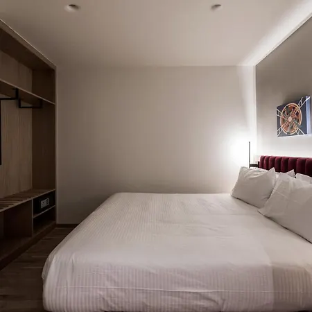 فندق Urban Frame Acropolis أثينا
